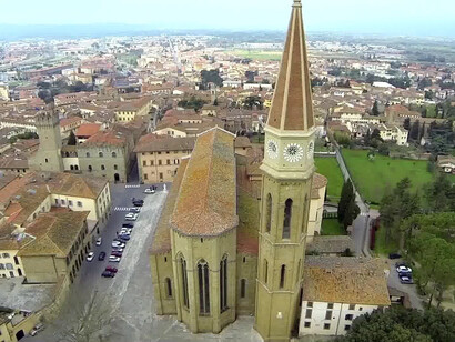 Top-Blick auf Arezzo