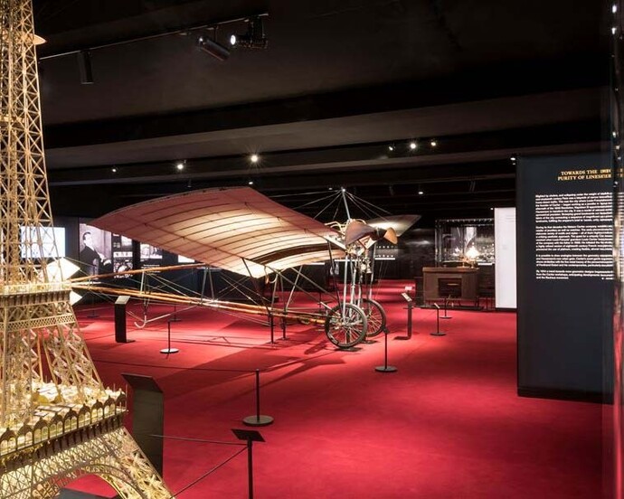 Cartier in Motion. ® Nigel Young-Foster + Partners