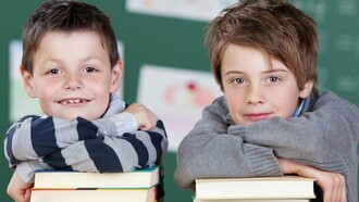 Niños en el colegio