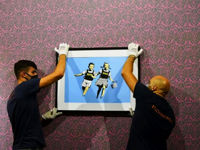 Banksy. A visual protest was interrupted by the Covid-19 healthcare emergency