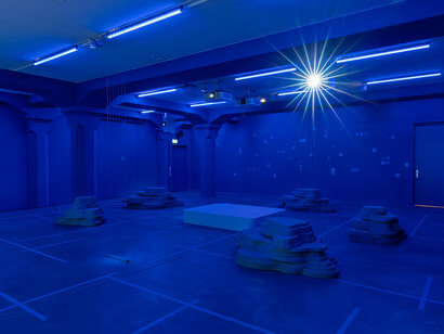 Various artists, This is how the light remembers, exhibition view. Courtesy of Migros Museum