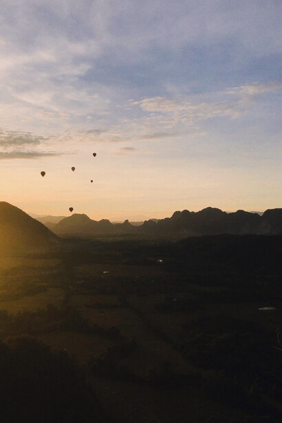 Traveling alone prompts introspection, fostering a deeper connection with oneself and the surroundings