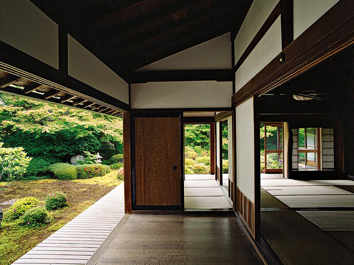 Genkō-an 5, Northwest Kyoto, 9 June 2009 (8:00–9:00). ©Jacqueline Hassink / Courtesy of Benrubi Gallery, NYC
