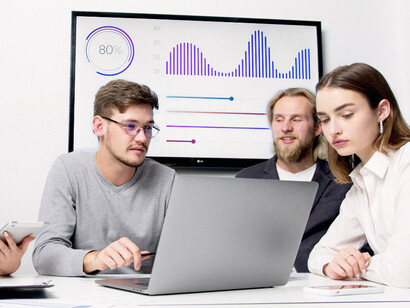 United in our mission, the team leverages analytics to align business processes and information systems, fostering a competitive edge in today’s digital landscape