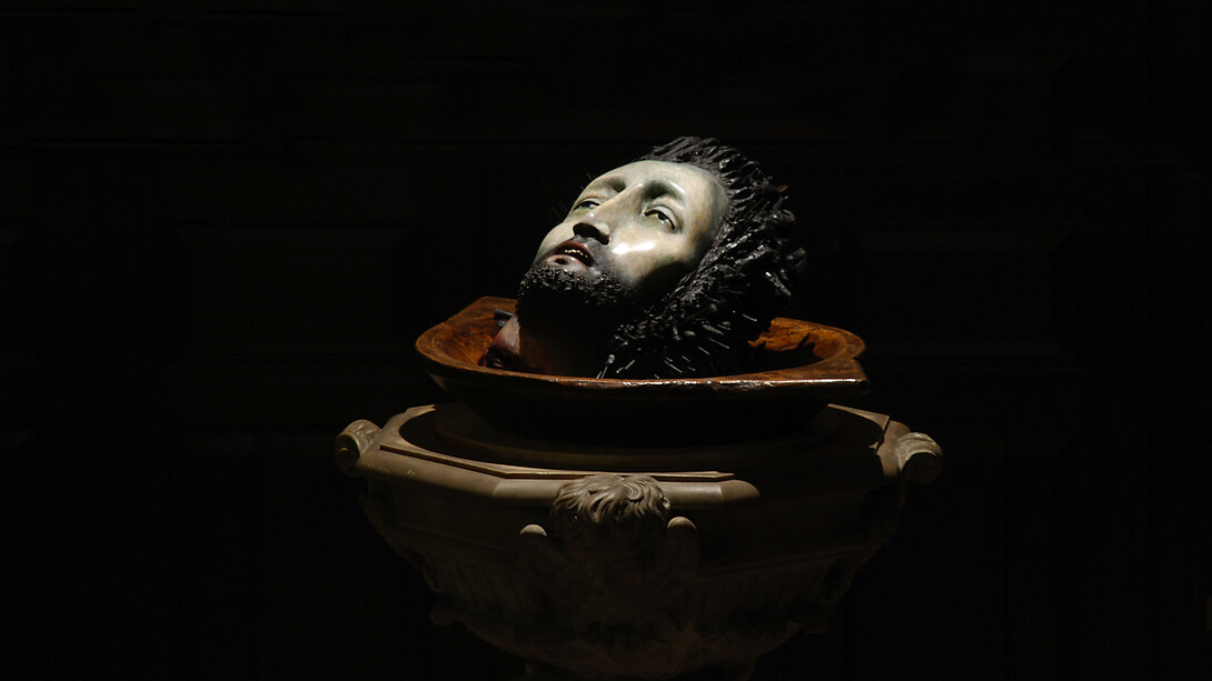 Ana Maria Pacheco, Study of Head (John the Baptist III), 1992, Sculpture, polychromed wood, 31.8 x 50.8 x 74 cm, on exhibition in The Cathedral of St John the Baptist