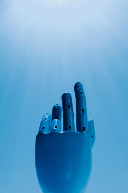 A habilidade das IAs de ludibriar humanos destaca a necessidade urgente de regulamentação e supervisão no desenvolvimento dessas tecnologias