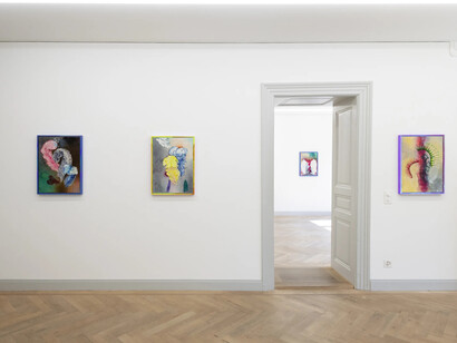 Travis Boyer, Personal effects, exhibition view. Courtesy of Galerie Peter Kilchmann
