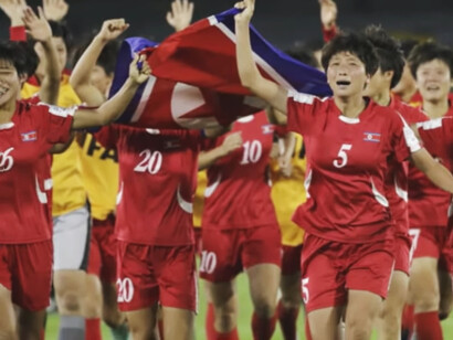 Jugadoras coreanas dando la vuelta olímpica, 22 de septiembre de 2024, Bogotá, Colombia