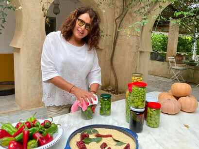 Leila Derouiche Rafrafi built her cottage entirely by herself: she is the fruit and example of the emancipation of Tunisian women