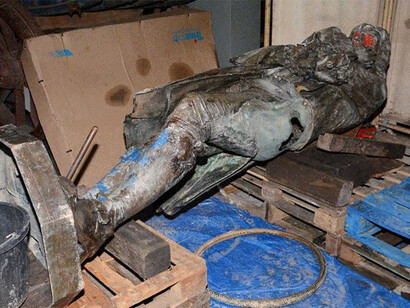 Statue of slave trader Edward Colston – Retrieved from Bristol Harbour UK, June 2020 © Avon and Somerset Police