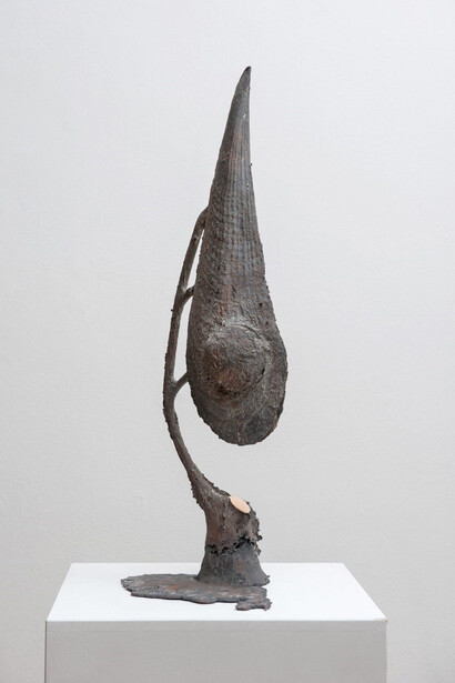 Giorgio Andreotta Calò, Untitled, 2015, bronze, 60.5 x 23.5 x 20 cm
