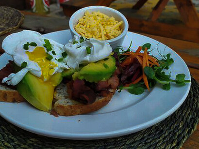 Slaai is a traditional salad originating from Eswatini made with a combination of diced avocados, crushed peanuts, lemon juice, and grated ginger