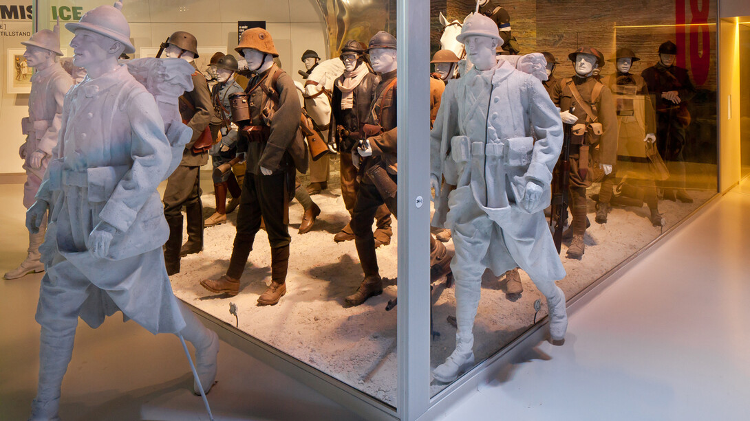 De Terre et D'acier, Exhibition view. Courtesy of Musée de la Grande Guerre