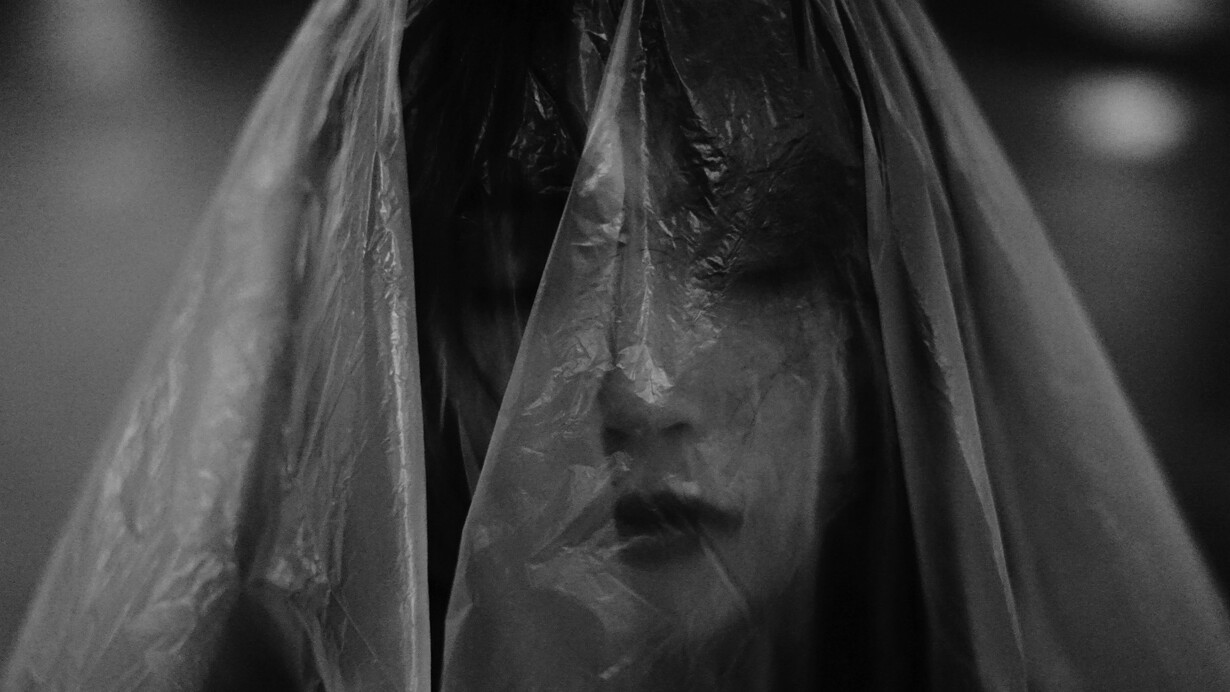 «Busca protección», me dijo