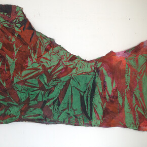 Florence Derive, Très ancien rideau de scène, 2014, Very ancient theater curtain, 167 x 225 cm (65.75 x 88.58 in), FD 1000, © Florence Derive, Courtesy Galerie Thaddaeus Ropac Paris · Salzburg, Foto: Artist’s Studio