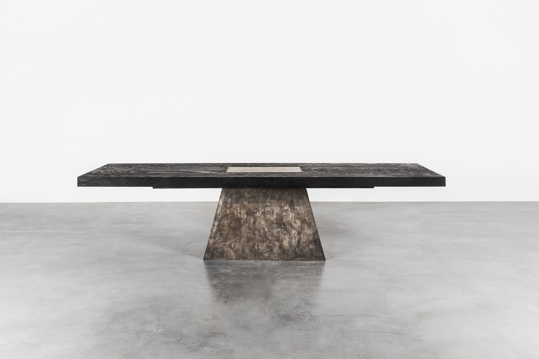 Rick Owens, plug table (bronze and black plywood)
2015
bronze and black plywood  
H77 L320 W100 CM / H30.3 L126 W39.4 in
Limited edition of 8 + 4 AP