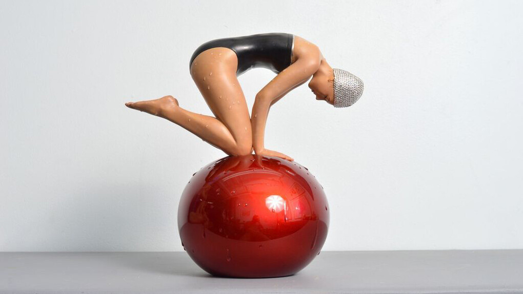Carole A. Feuerman. Courtesy of Chase Contemporary