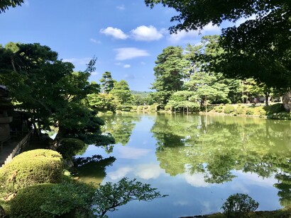 View of Kasumiga-ike pond, Kenrokuen © Alma Reyes
