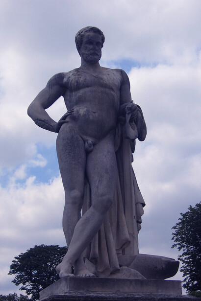 Una statua di Lucio Quinzio Cincinnato