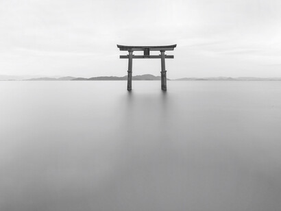 Este camino nadie lo recorre salvo el crepúsculo (Bashó) 