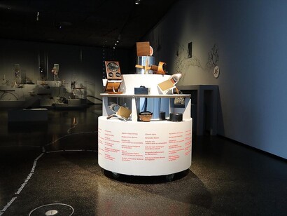 Verschiedene künstler, Rotationskörper, ausstellungsansicht. Mit freundlicher genehmigung der Neuen Galerie Graz