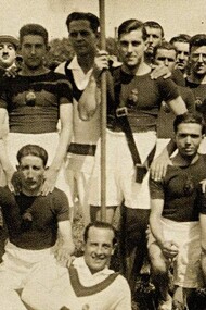  Ricardo Saprissa Ayma con parte de la Delegación Olímpica Española en 1924, Paris, Francia