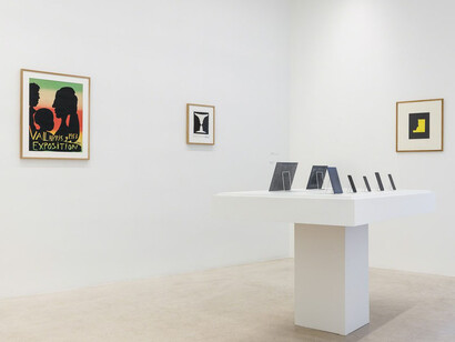 SHADOWS. Courtesy of Galerie Italienne