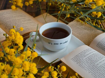 A tea cup gently reminding readers to relax, reflecting mindful pauses in an increasingly connected world