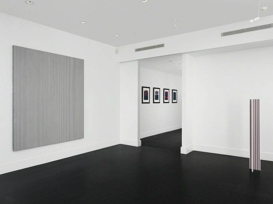 Michael Scott, exhibition view. Courtesy of Sandra Gering Inc