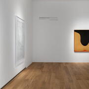 Lucio Fontana, Attesa. Le temps dans l'art, vue d'exposition. Avec l’aimable autorisation de la Galerie Tornabuoni Art 
