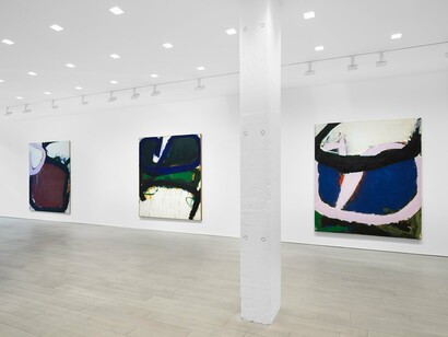 Norman Bluhm, exhibition view. Courtesy of Miles McEnery Gallery