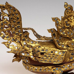 Unknown artist, Burmese, Myanmar, Box in the Shape of a Mythological Hintha Bird, ca. 1900 - 1960
Lacquer, betel-nut, wood, gold-leaf, metal, glass, mirrors, 16.2 x 24.6 cm (6 3/8 x 9 11/16 inches) (height x depth) Gift of Doris Duke’s Southeast Asian Art Collection 2004.12.3