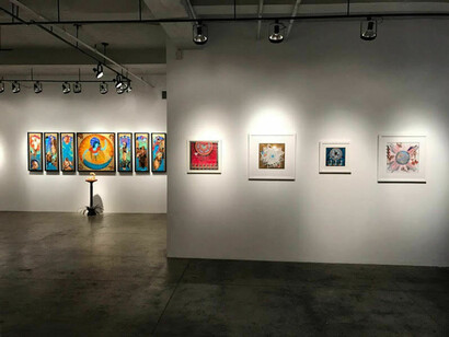Siona Benjamin. Beyond Borders, Exhibition view. Courtesy of ACA Galleries