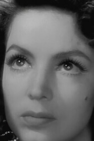 La elegancia, belleza y sofisticación de María Félix la convirtieron en un referente de la moda