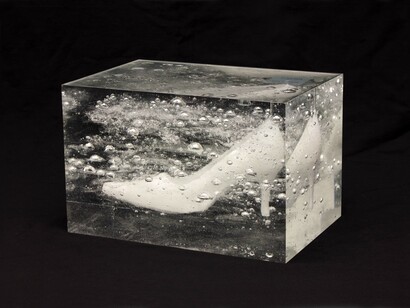 Miyanaga Aiko, "waiting for awakening -high-heeled shoes-", 2018, naphthalene, resin 20 x 30 x 19.5 cm, © Miyanaga Aiko, courtesy of the artist and Mizuma Art Gallery