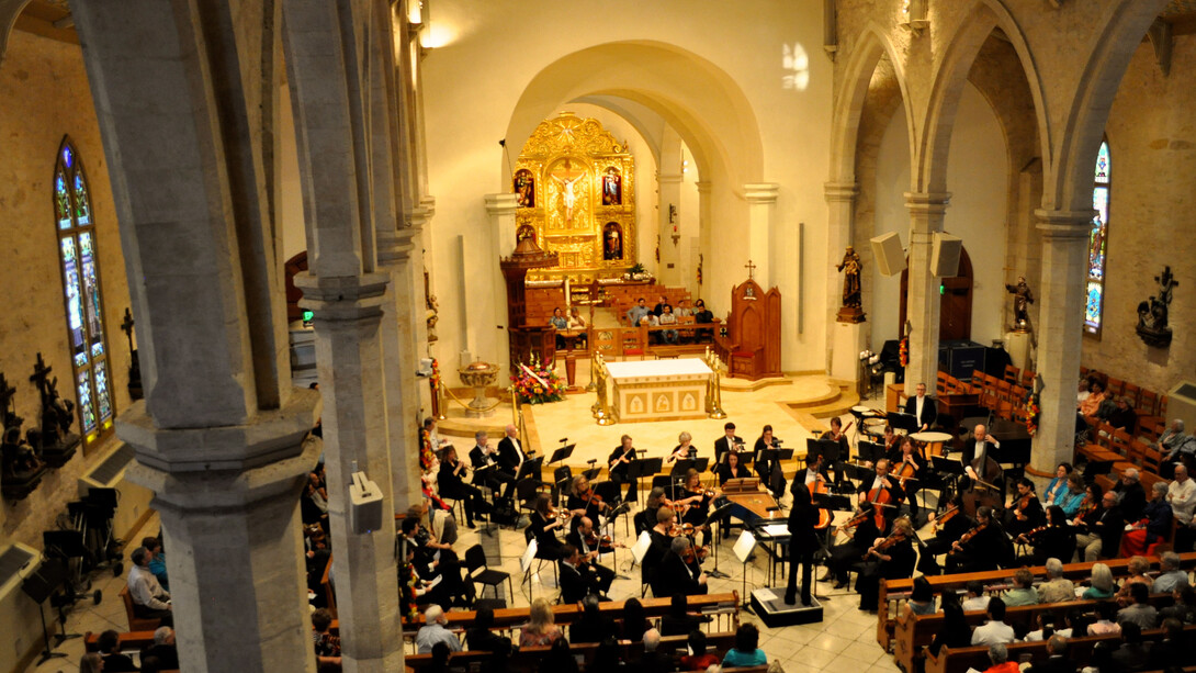 A splendid view of San Fernando Cathedral.