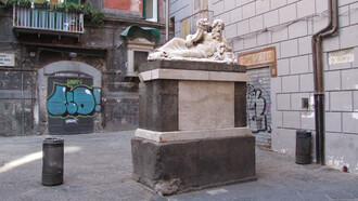 Piazzetta Nilo a Napoli