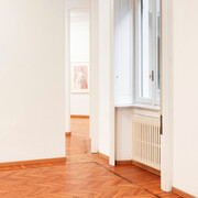 How to Look at a Camera. Courtesy of Monica De Cardenas