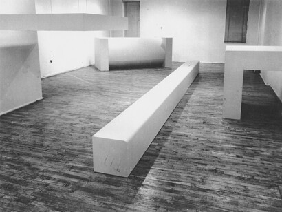 Robert Morris: Sculpture, Green Gallery, New York, December 16, 1964–January 9, 1965, installation view, 1964–1965|Digital print, printed 2016, 8 x 10 in.Courtesy the artist and Castelli Gallery, New York.© 2016 Robert Morris/Artists Rights Society (ARS), New York
