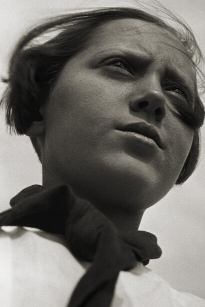 Aleksandr Rodčenko
Ragazza pioniera
1930
stampa vintage
Collezione del Moscow House of Photography
Museum
© A. Rodchenko – V. Stepanova Archive
© Moscow House of Photography Museum