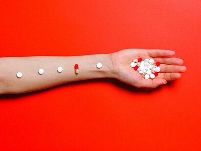 AI interpreting the drug by the palm of their hands