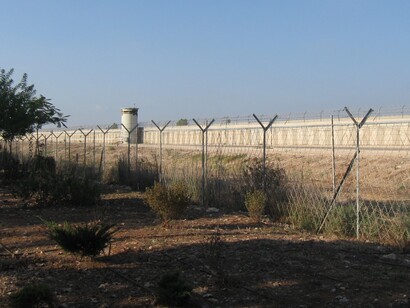 La promessa di uno Stato palestinese è stata soffocata da confini mobili e invalicabili, che rendono la Cisgiordania una prigione a cielo aperto