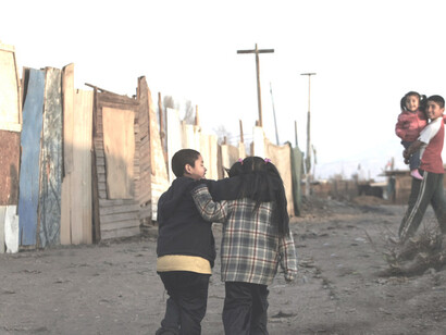 Una realidad silenciada: la pobreza en Chile