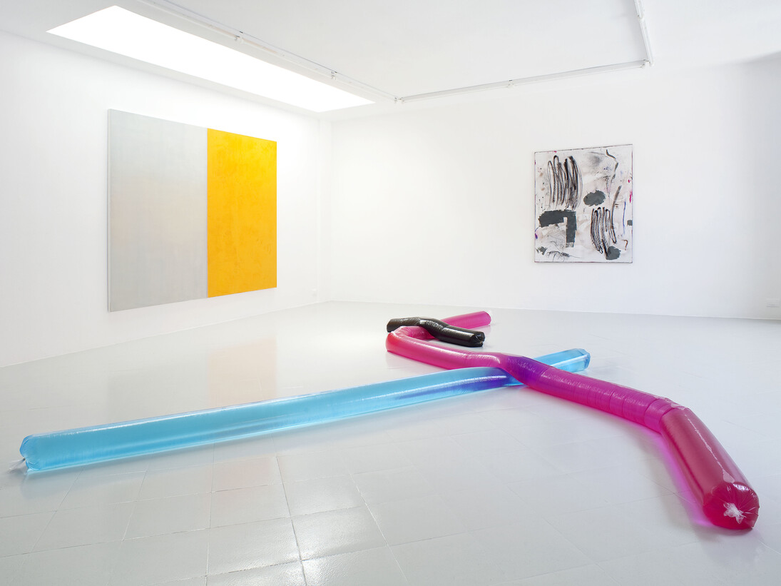 Adrian Buschmann, Mia Marfurt, Henning Strassburger, Tyra Tingleff, Installation View, 2015 - Courtesy Studiolo, Milan, Photo Filippo Armellin