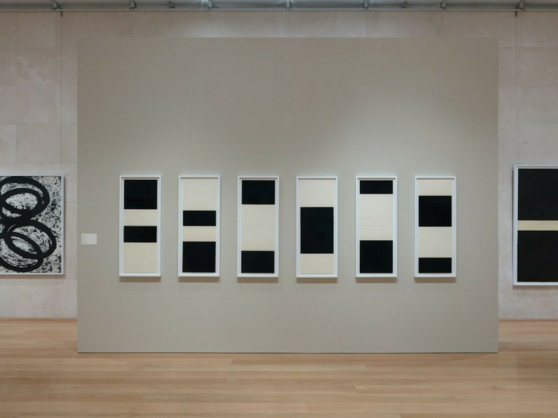 Richard Serra, Exhibition view. Courtesy of Nasher Sculpture Center