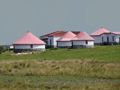 Community homestay as an alternative occupation in Sigidi village, Amadiba territory, Eastern Cape © Ashish Kothari