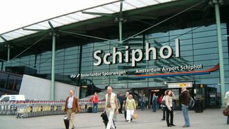 Entrada al aeropuerto de Ámsterdam Schiphol