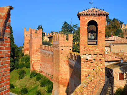 Il castello mantiene ancora il fascino del suo fiorente passato