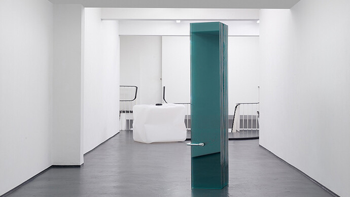 Arcangelo Sassolino. Courtesy of Philipp von Rosen Galerie