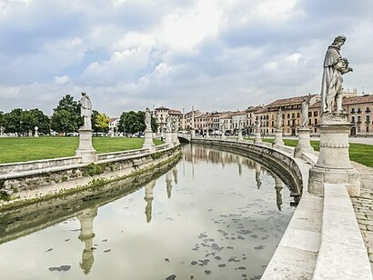 Prato della Valle, Padova, Italia